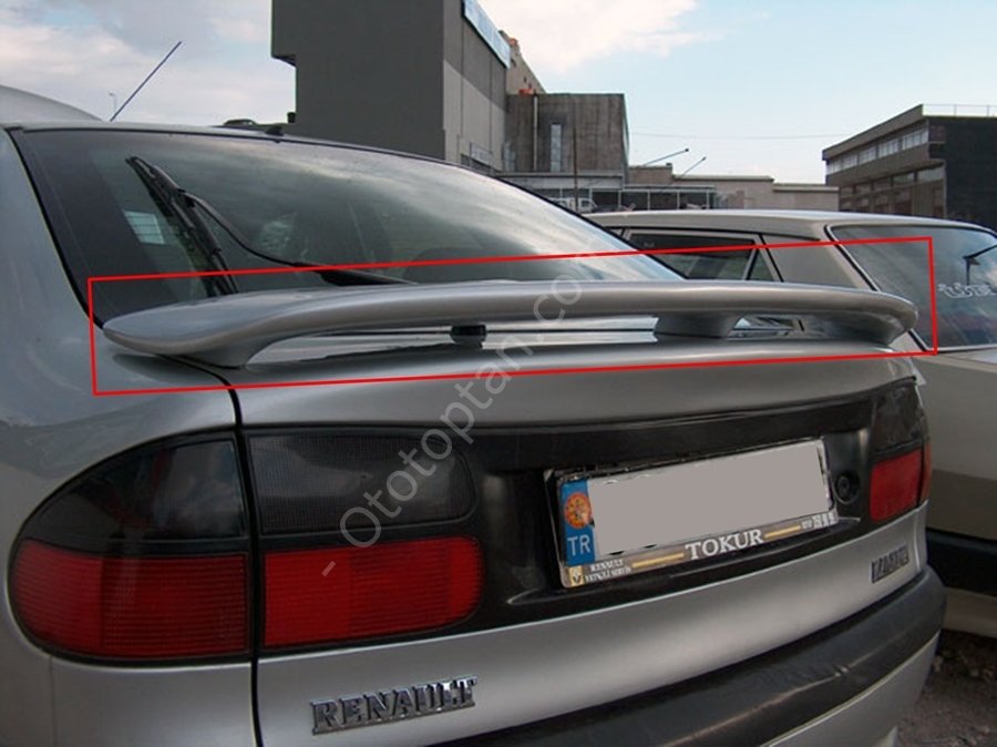 Renault Laguna Bagaj Spoileri
