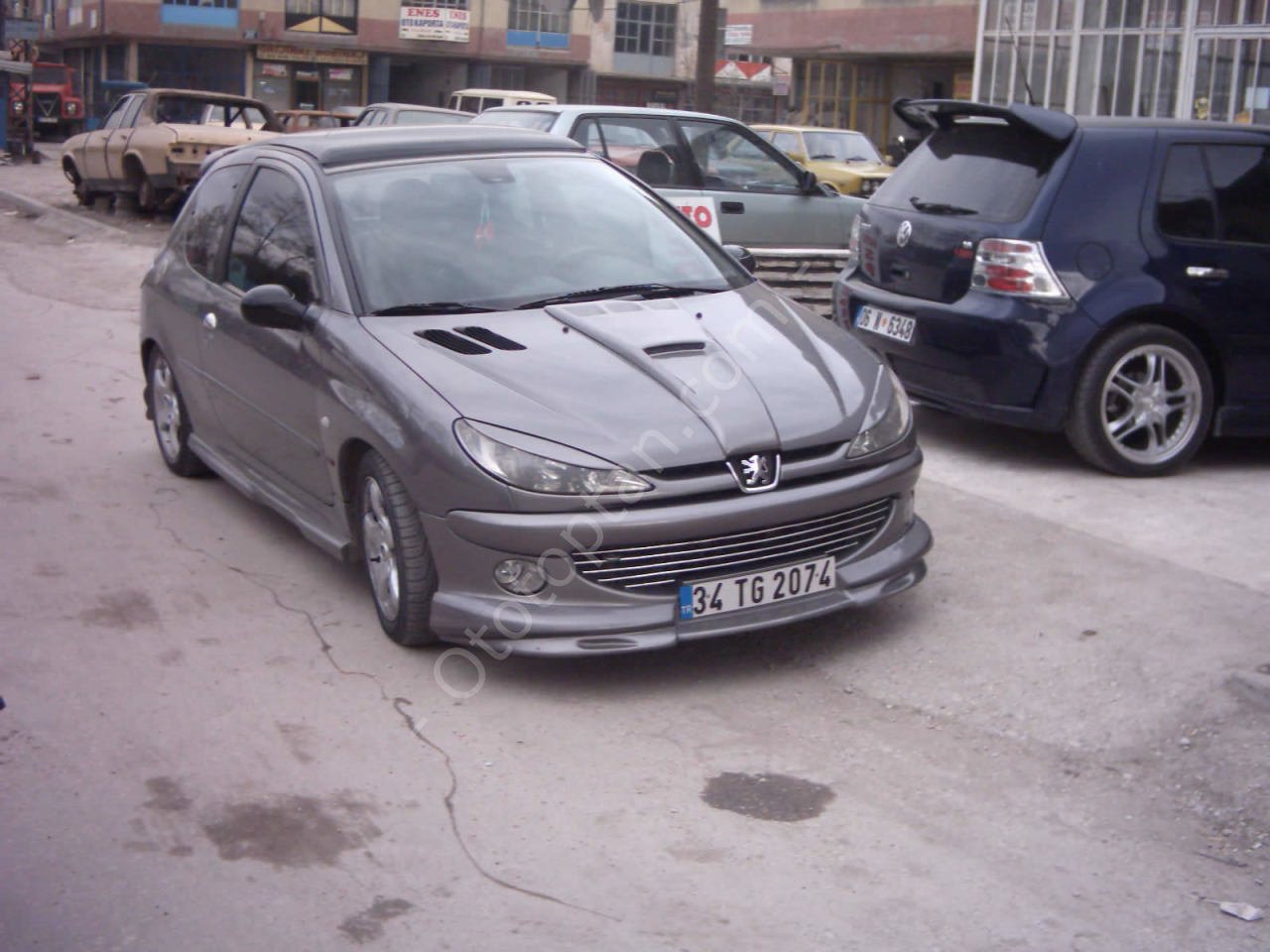 Peugeot 206 Kaput Üstü Havalandırma