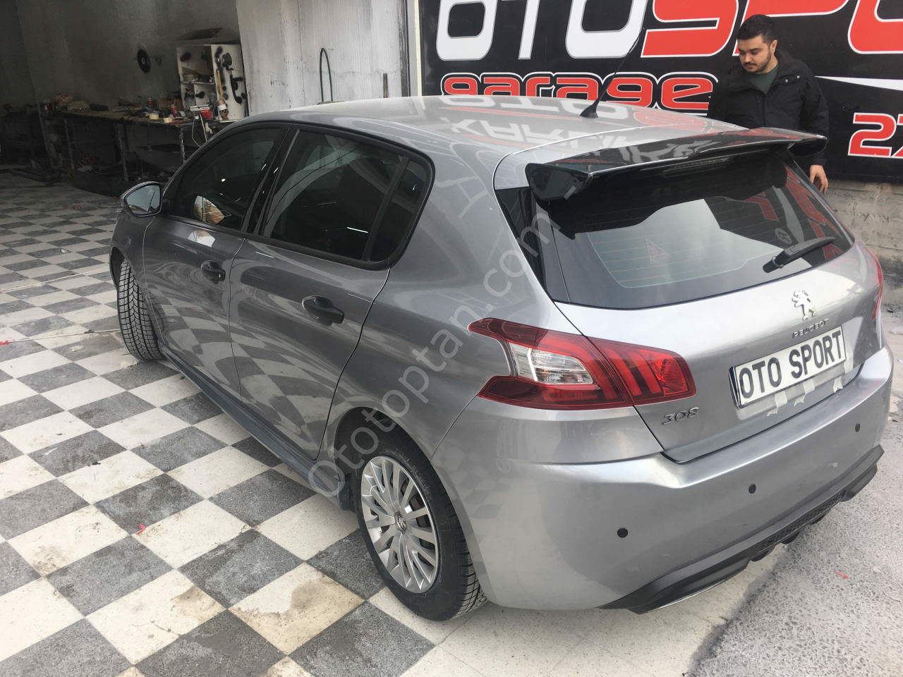 Peugeot 308 Spoiler (Yeni Kasa)