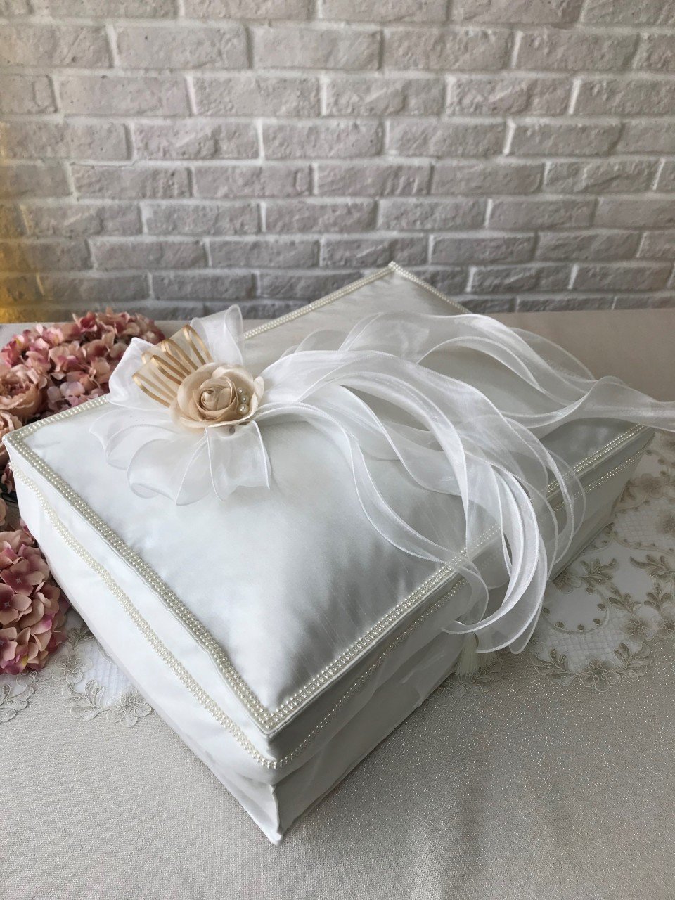 Buket Detaylı Hurç | Ekru