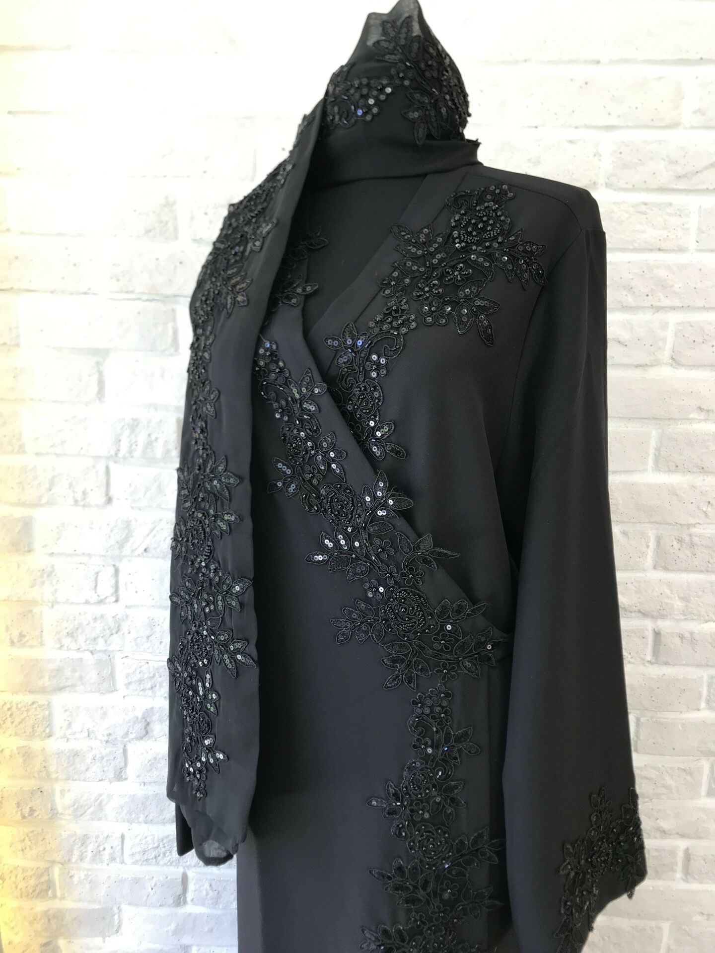 Dantelli Namaz Elbisesi&Başörtüsü | Siyah