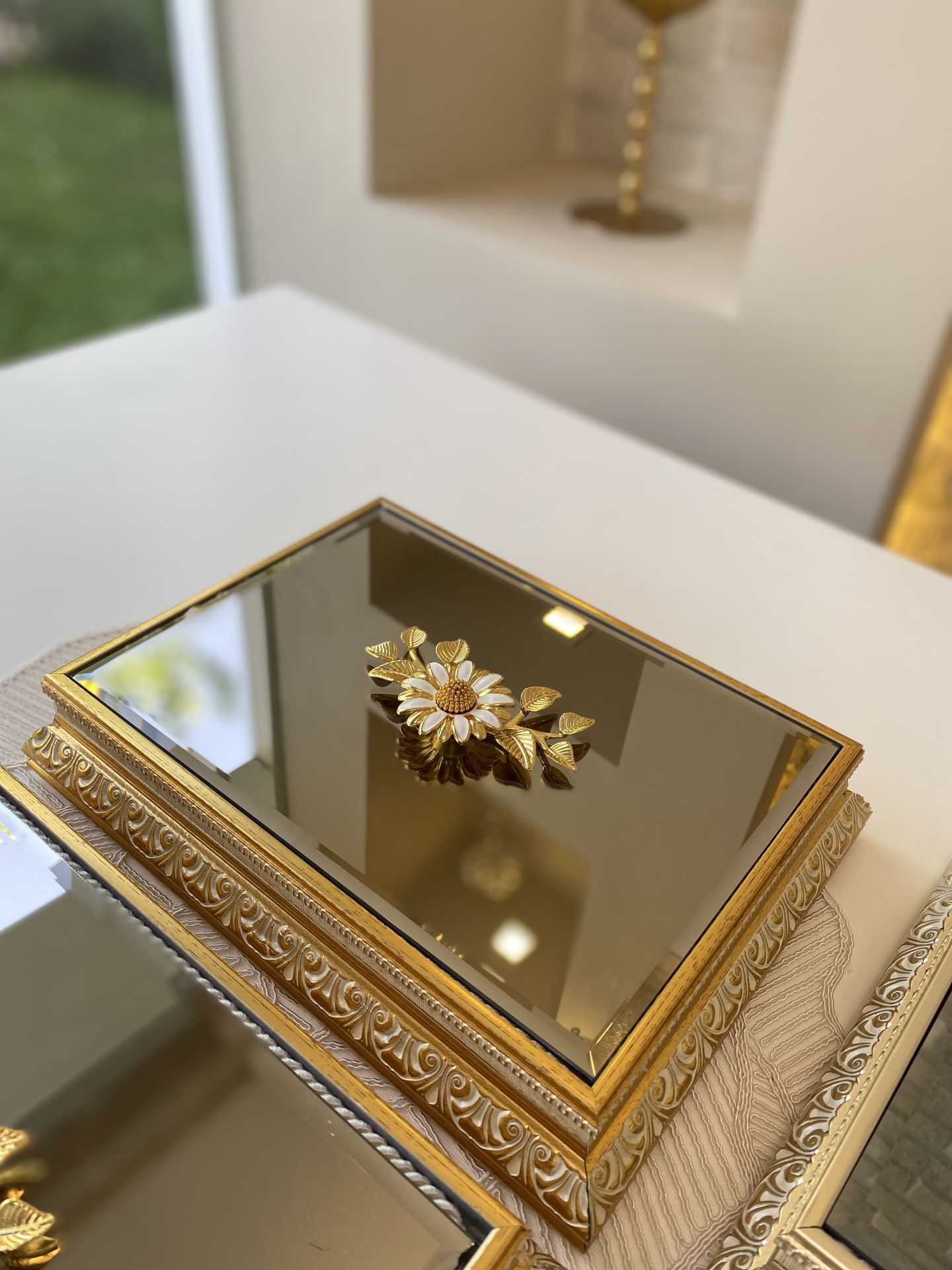 Aynalı, Kapaklı Kutu | Gold