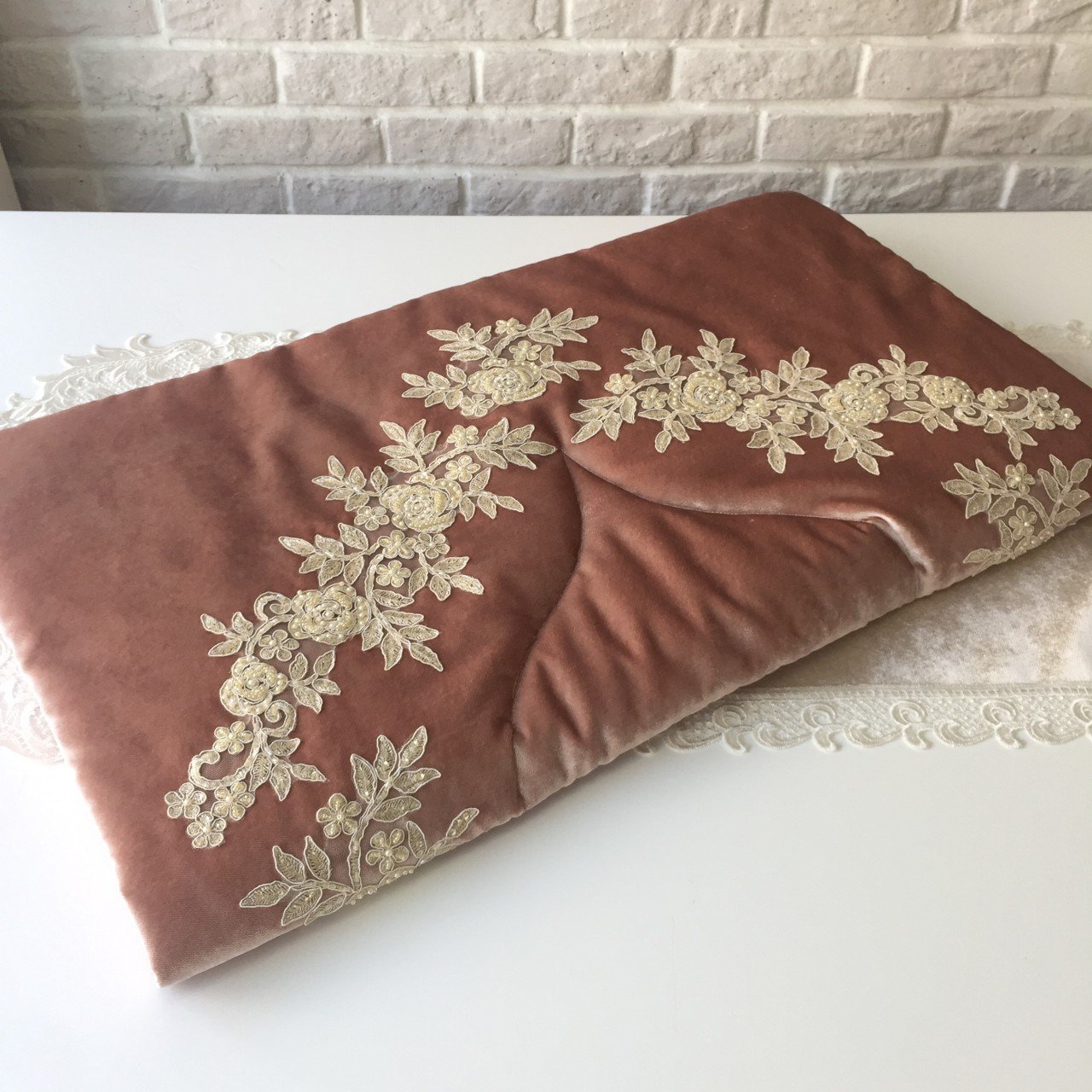 Fransız Dantelli Seccade | Gül Kurusu&Gold