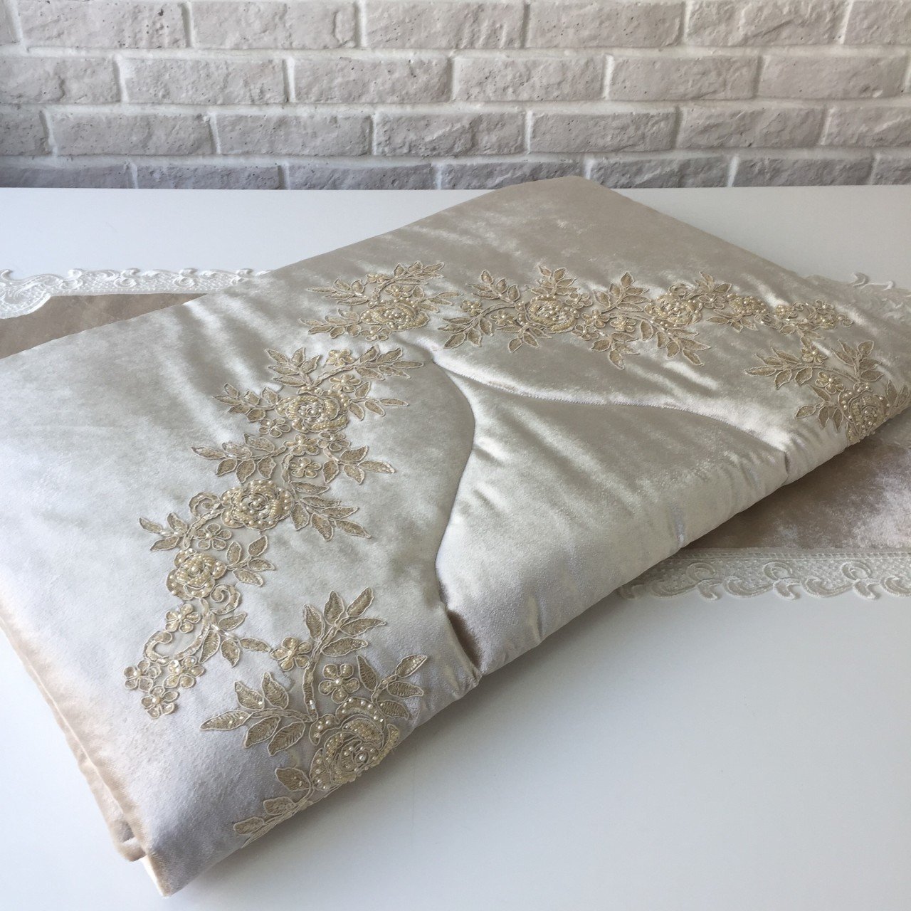 Fransız Dantelli Seccade | Cappuccino&Gold