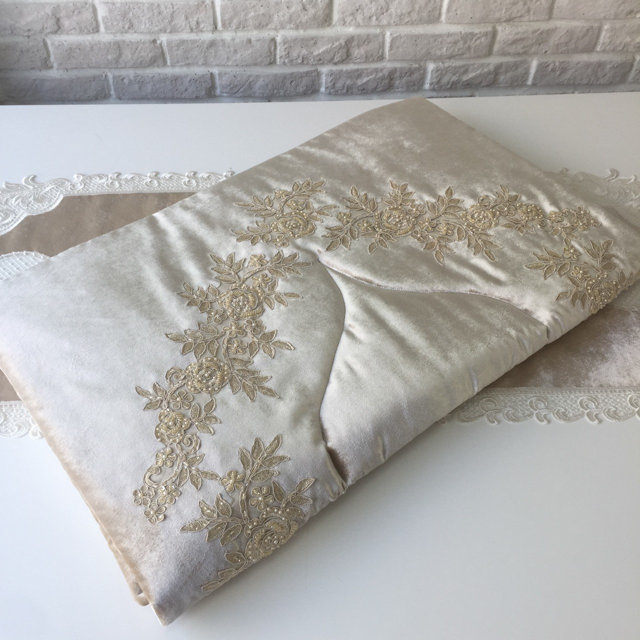 Fransız Dantelli Seccade | Cappuccino&Gold