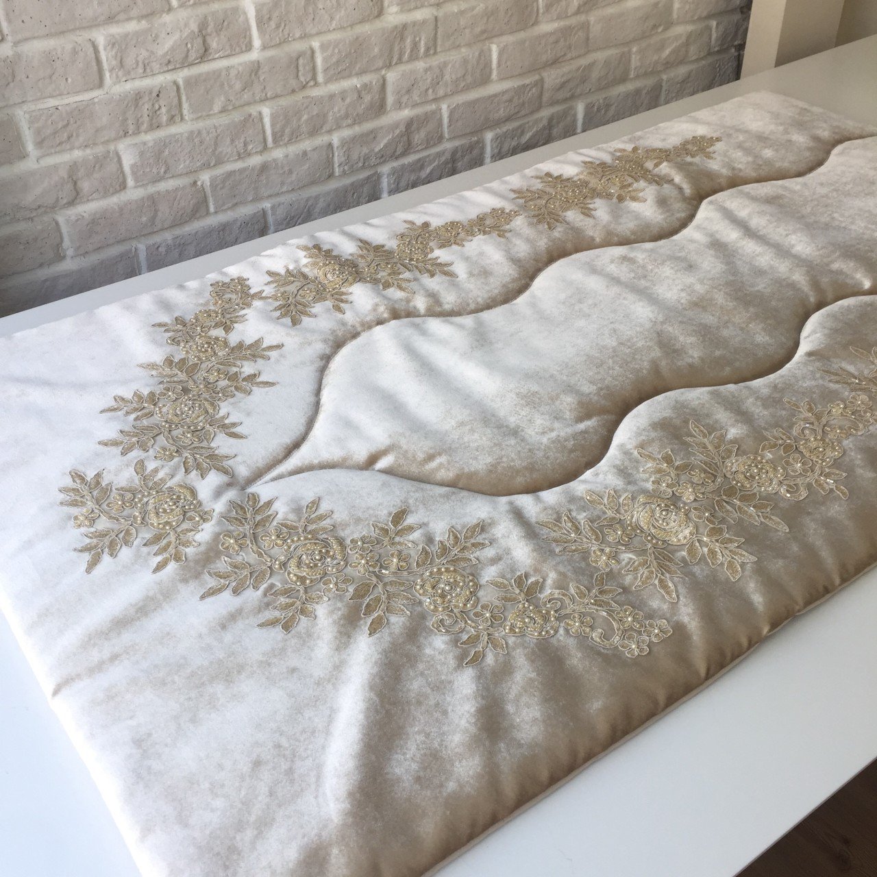 Fransız Dantelli Seccade | Cappuccino&Gold