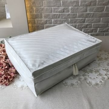 Nervür Detaylı Hurç | Ekru