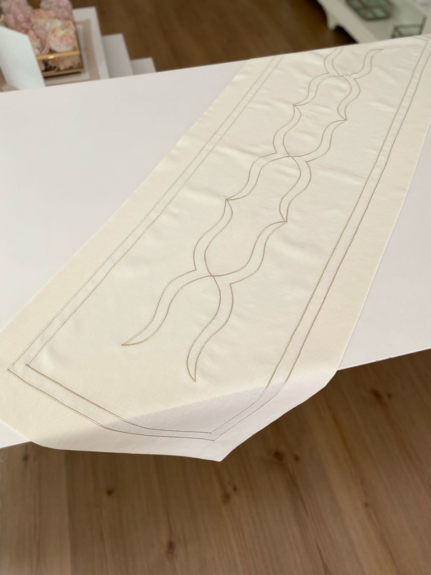 Nakışlı Keten Runner