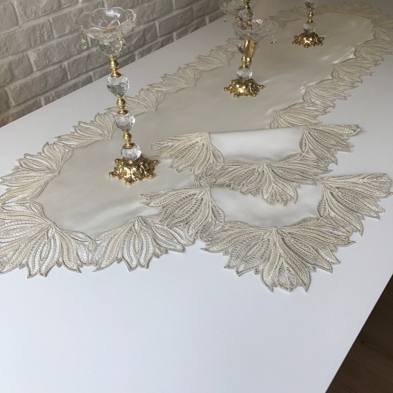 Fransız Dantelli Salon Takımı | Ekru