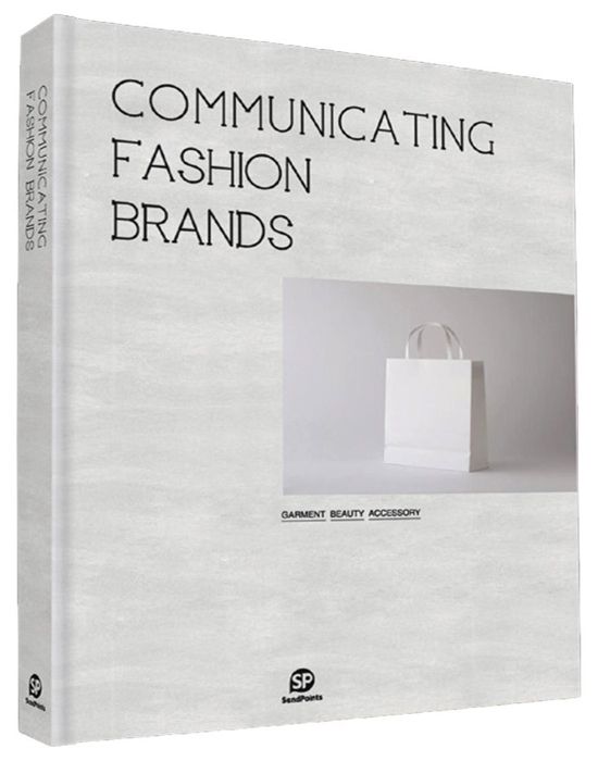 Communication Fashion Brands