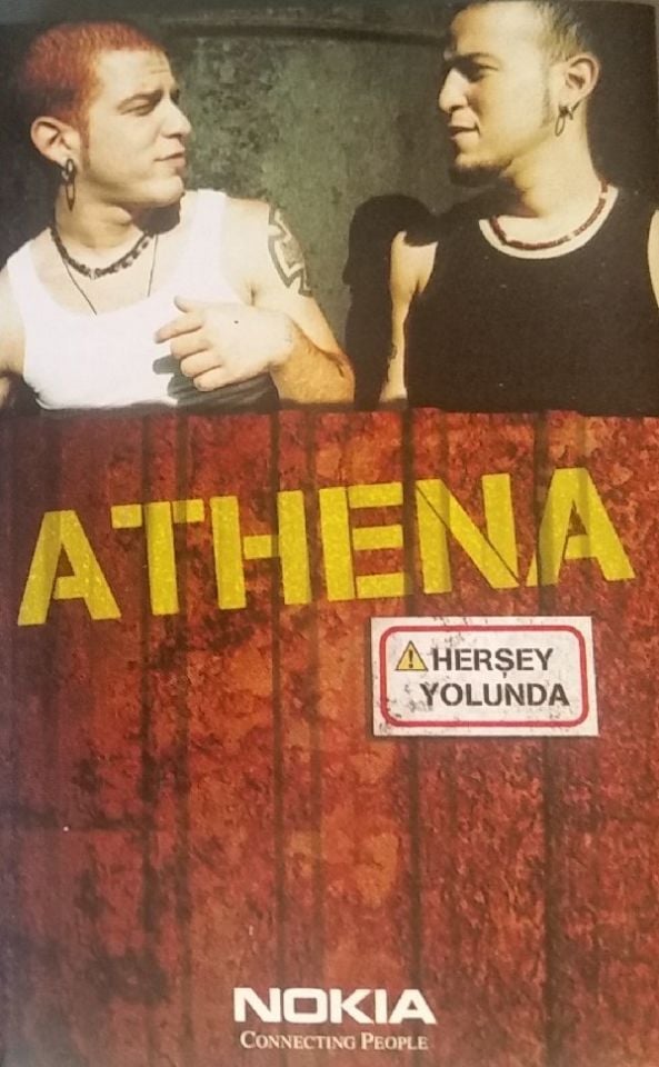 ATHENA - HERŞEY YOLUNDA (MC) (2002)