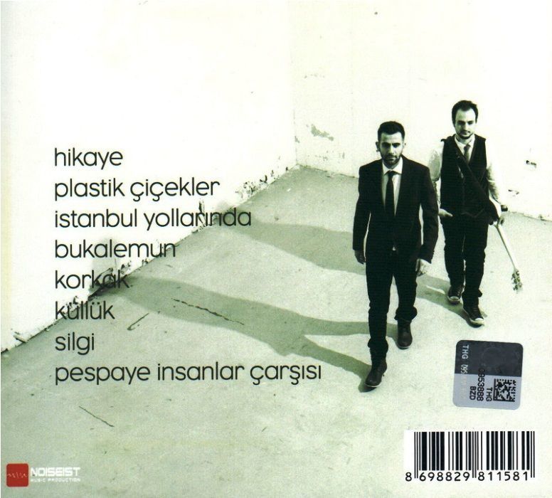 BULUT BAZEN -  HAYALLERİNİN PEŞİNDE