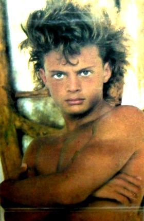 LUIS MIGUEL - BUSCA UNA MUJER