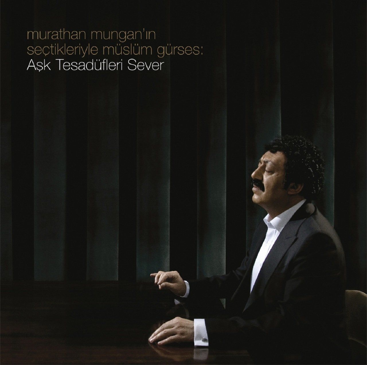 MÜSLÜM GÜRSES - AŞK TESADÜFLERİ SEVER (LP)