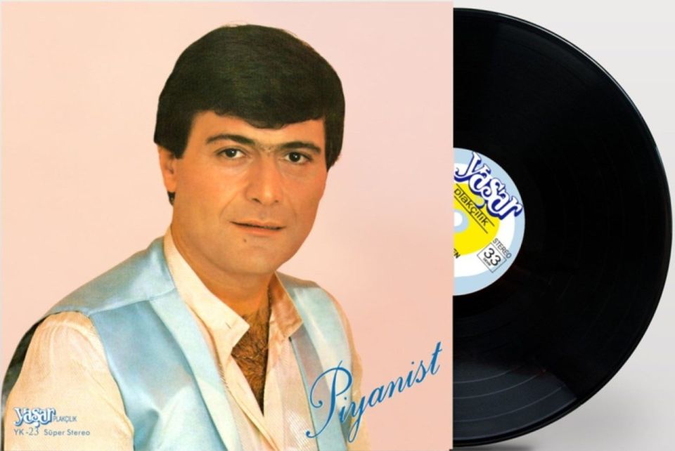 FERDİ ÖZBEĞEN - PİYANİST (LP)