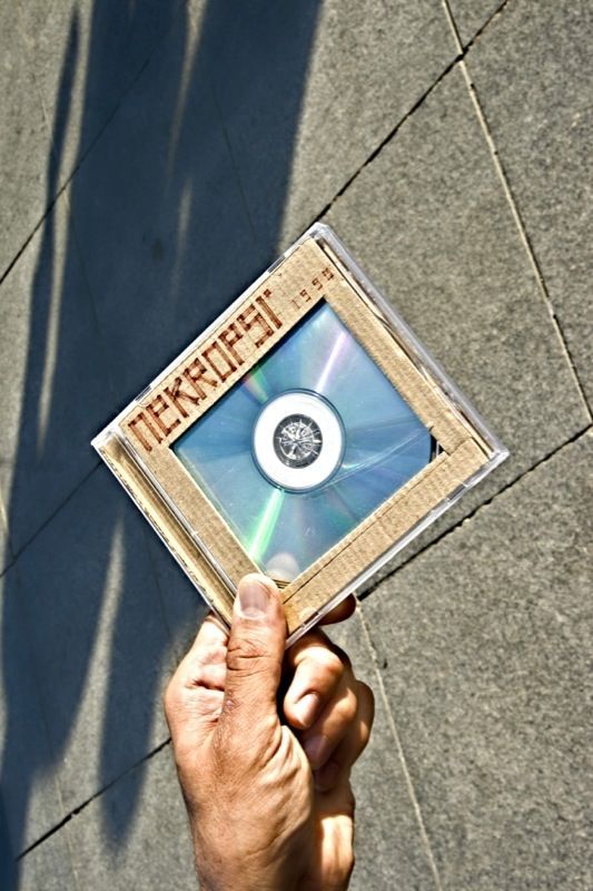 NEKROPSİ - 1998