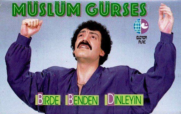 MÜSLÜM GÜRSES - BİRDE BENDEN DİNLEYİN (MC)