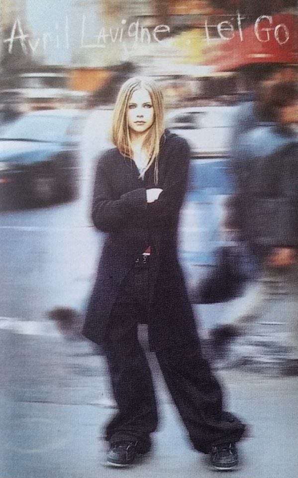 AVRIL LAVIGNE - LET GO (MC)