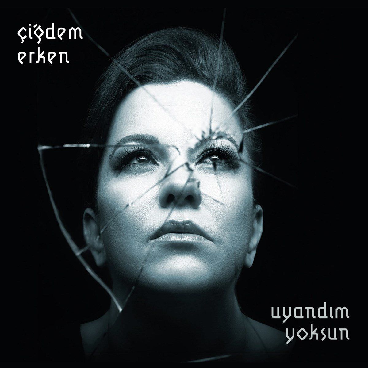ÇİĞDEM ERKEN - UYANDIM YOKSUN