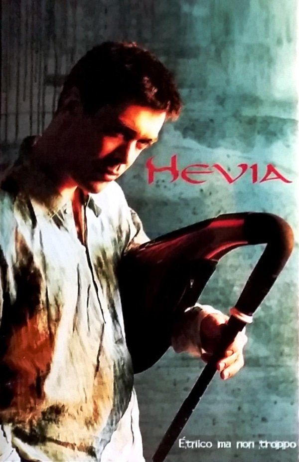 HEVIA - ETNICO MA NON TRAPPO (MC)