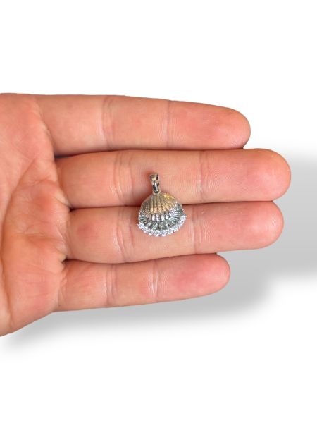 Rodyum Kaplama Zirkon Taşlı Midye Charm