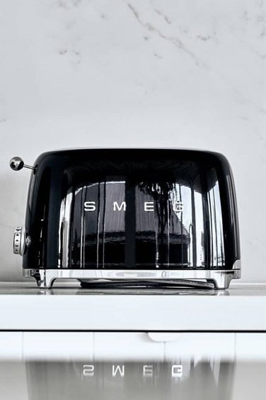 SMEG 50' Style Siyah 2 Dilimli Ekmek Kızartma Makinesi TSF01BLEU