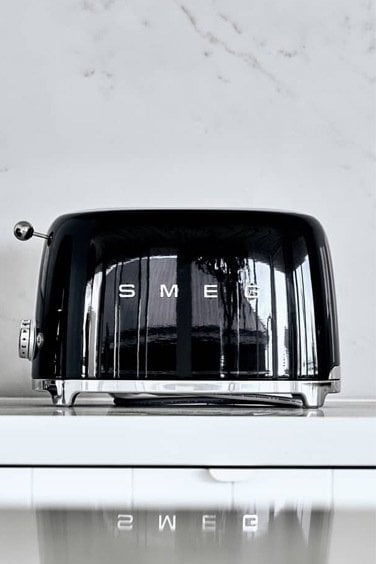 SMEG 50' Style Siyah 2 Dilimli Ekmek Kızartma Makinesi TSF01BLEU