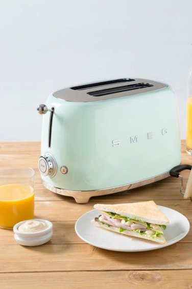SMEG 50' Style Pastel Yeşil 2 Dilimli Ekmek Kızartma Makinesi TSF01PGEU
