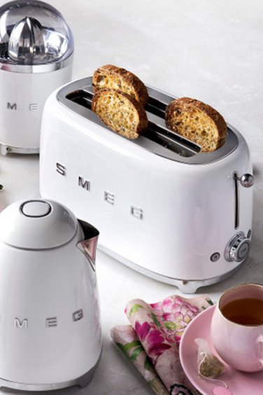 SMEG 50' Style Beyaz 4 Dilimli Ekmek Kızartma Makinesi TSF0WHEU