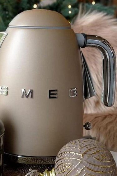 SMEG 50' Style Mat Gold Renk Kettle KLF03CHMEU