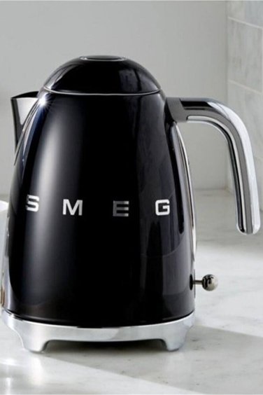 SMEG 50' Style Siyah Kettle KLF03BLEU