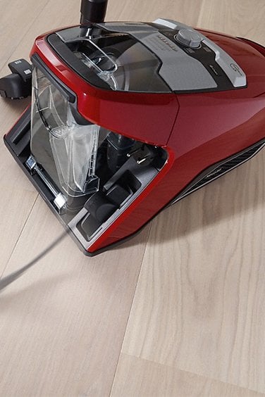 Miele Blizzard CX1 Cat&Dog Powerline Kırmızı Toz Torbasız Süpürge