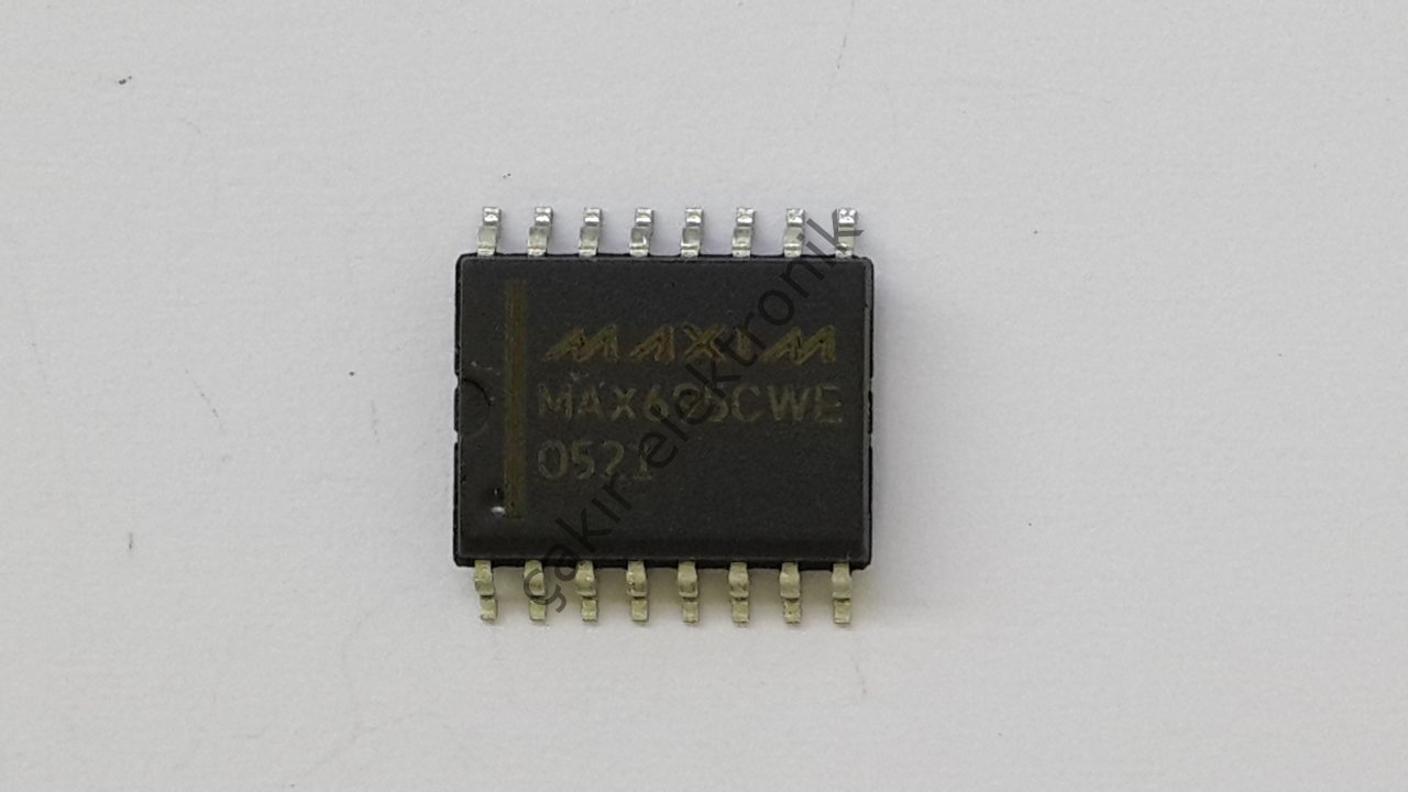 MAX695 - MAX695CWE - Microprocessor Supervisory Circuits