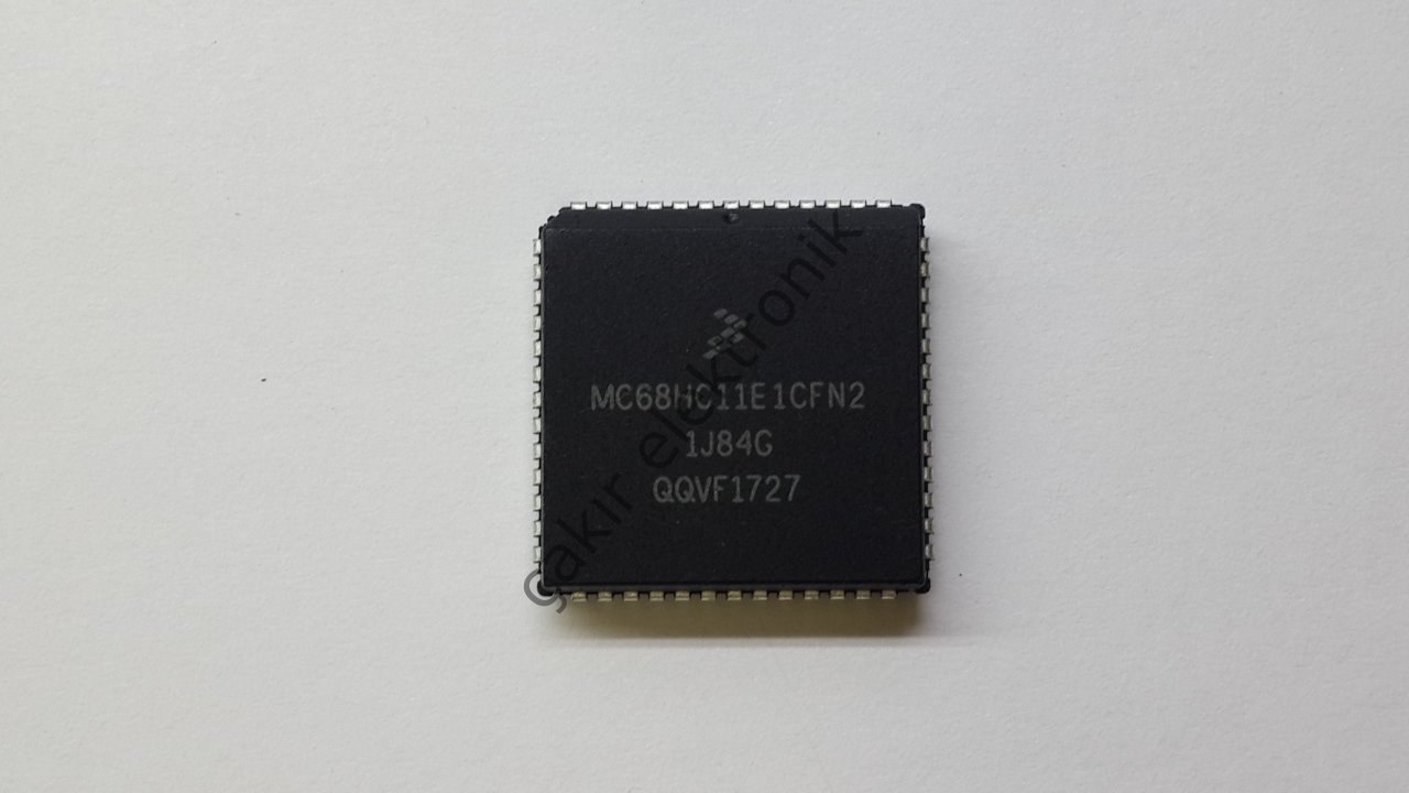 MC68HC11E1CFN2 - Microcontrollers - 52 PİN PLCC