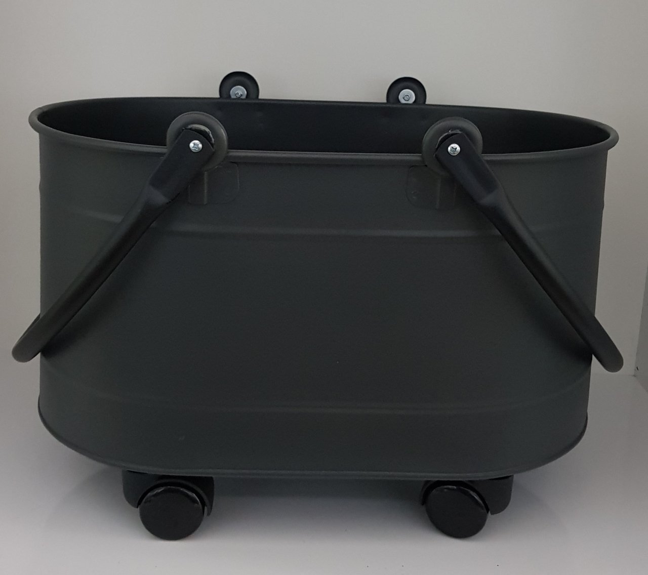 TEKERLEKLİ ODUN KOVASI MAT SİYAH