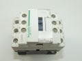 CAD50BD Schneider Yardımcı Kontaktör 24 Volt Dc