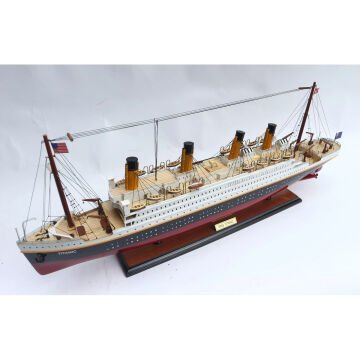 Titanic Dekoratif Gemi Modeli - Işıklı (100 cm)