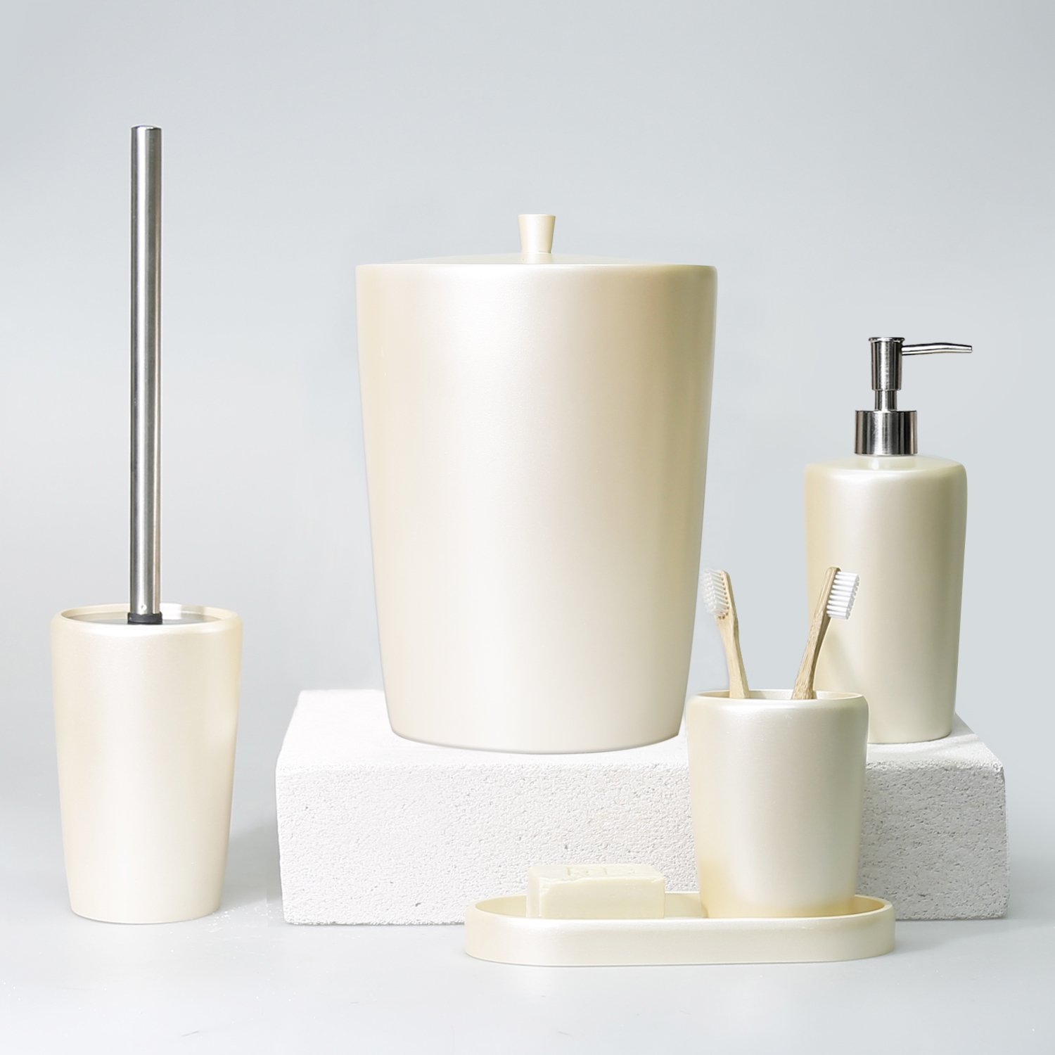 Conical Banyo Seti İnci