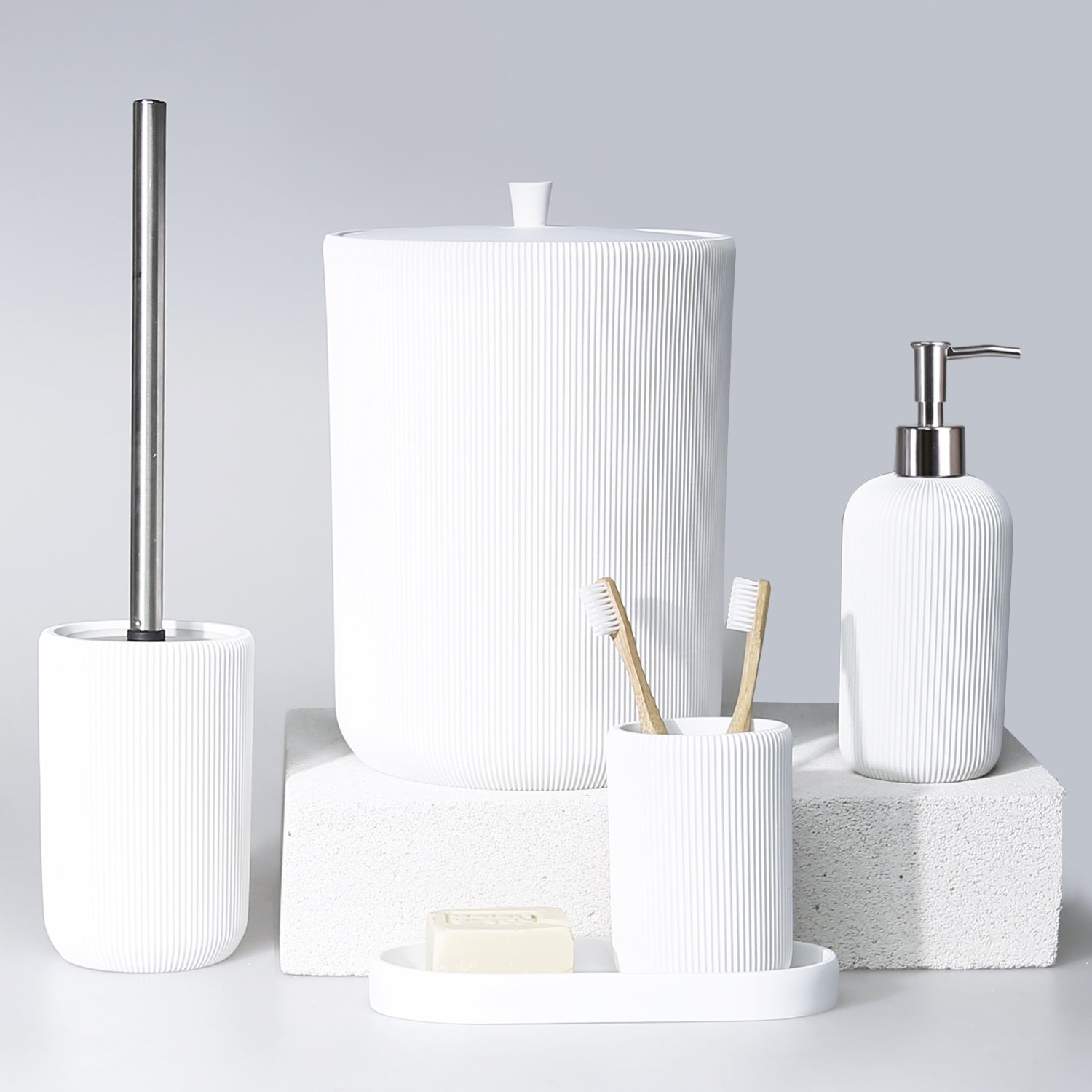 Lydia Bathroom Set White