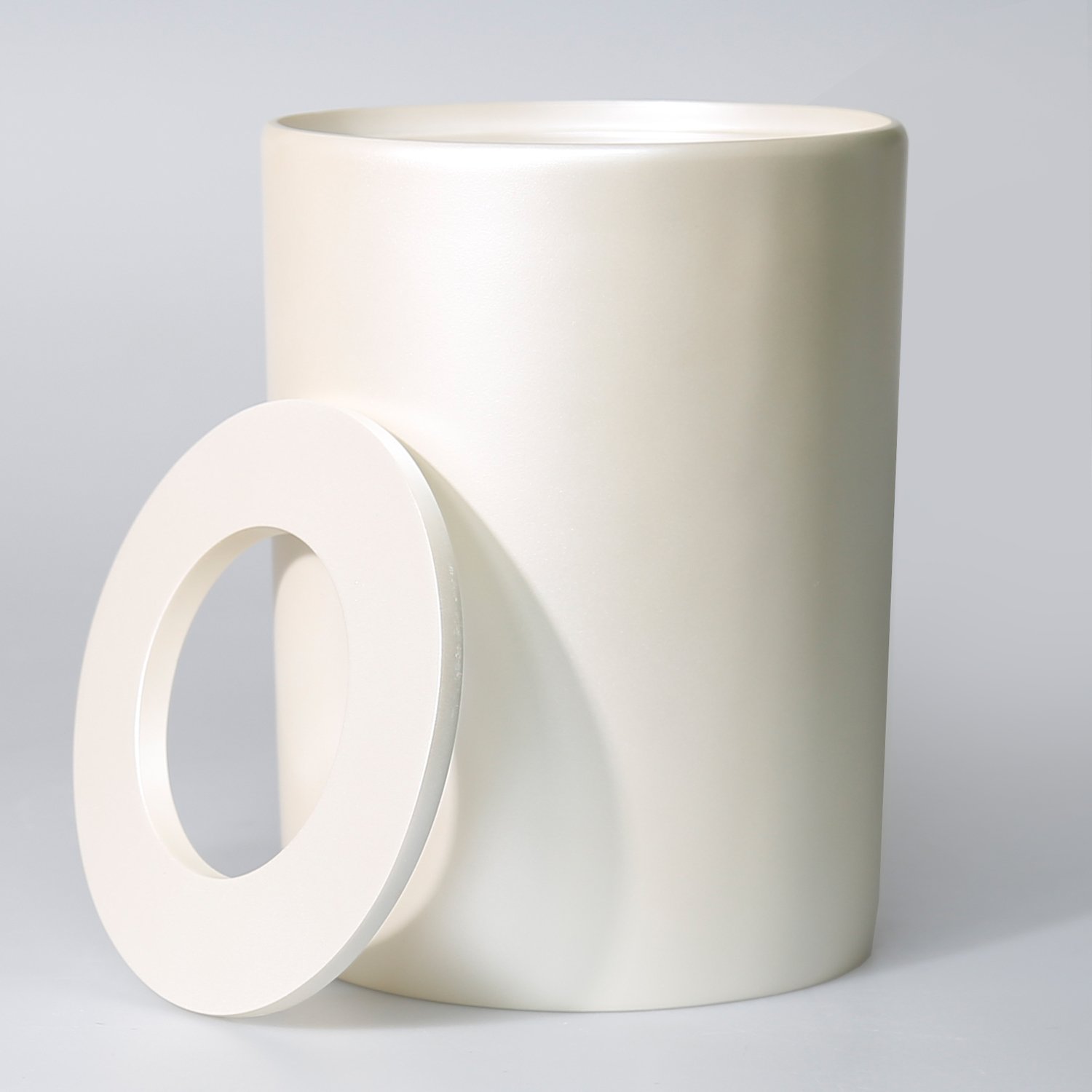 Victoria Dustbin Pearl