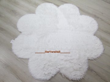 Doğuş Peluş Tavşan Tüyü 140x140cm Papatya Şeklinde Halı