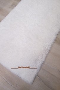 Doğuş Peluş Tavşan Tüyü 140cm Kaymaz Tabanlı Kesme Yolluk
