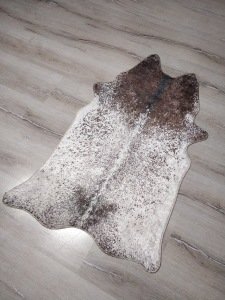 Yamalı Home İnci Halı 003Kahve Yapay Dana Post 100x140 cm