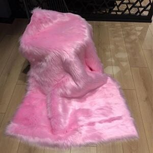 Doğuş Peluş Halı APost Pembe 75x100cm Oval Post Halı