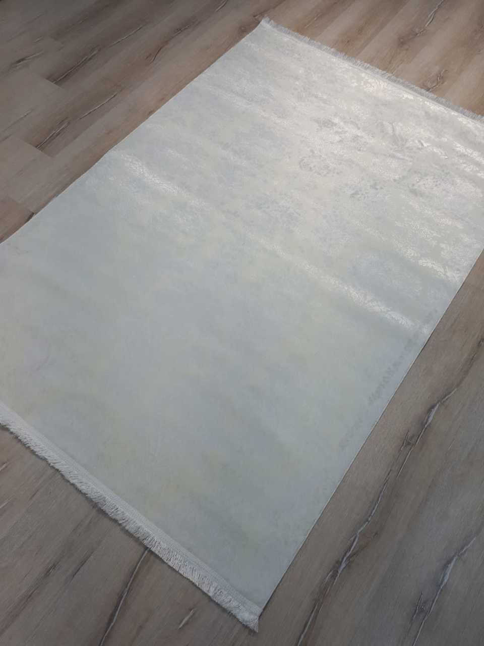 Eko Halı Sateen ST06Beyaz İnce Halı 120x180 cm