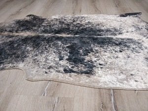 Yamalı Home İnci Halı 002 Siyah Yapay Dana Post 160x230 cm