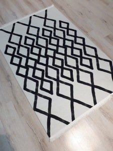 Doğuş Oslo 8222 Beyaz Siyah Kilim 120x180 cm