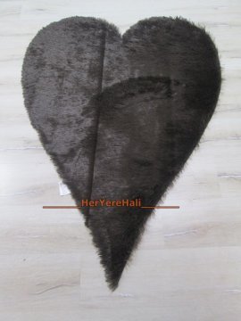 Doğuş Tavşan Tüyü Kahve 100x140cm Kalp Şeklinde Halı