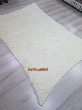 Doğuş Tavşan Tüyü Krem 140x200 cm Yay Şeklinde Peluş Halı