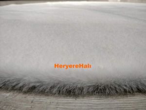 MONO BEYAZ Yumuşak Dokulu Uzun Tüylü Yıkanabilir Suni Tavşan Postu 120x120 cm